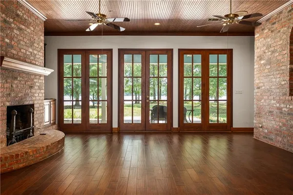 $999,000 | 388 Peninsula Drive, Natchitoches, LA 71457