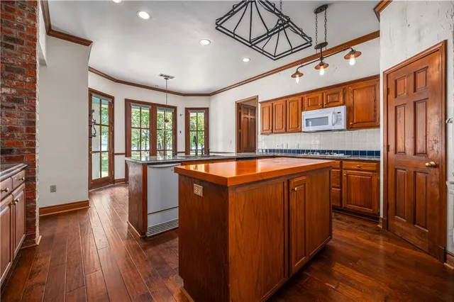 $999,000 | 388 Peninsula Drive, Natchitoches, LA 71457