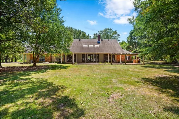 $999,000 | 388 Peninsula Drive, Natchitoches, LA 71457