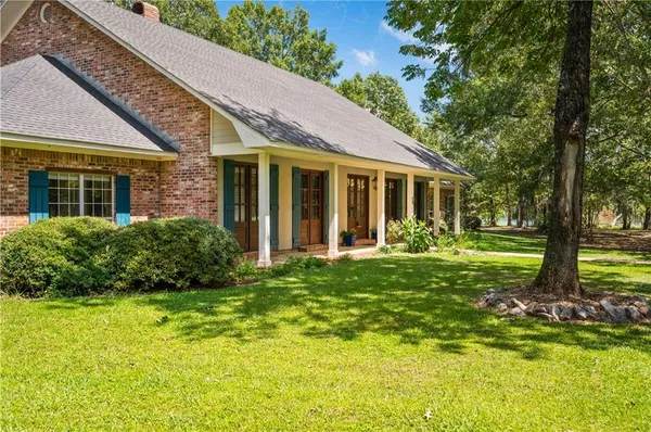 $999,000 | 388 Peninsula Drive, Natchitoches, LA 71457