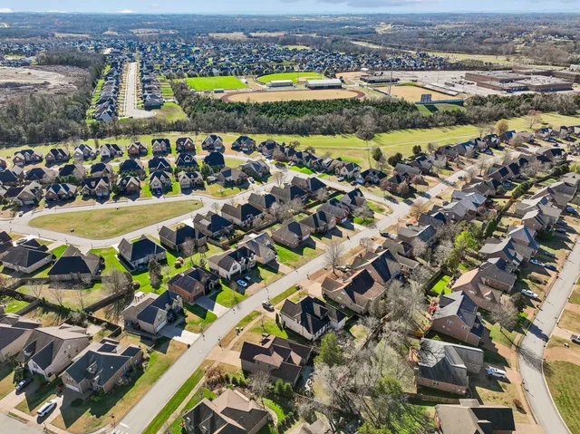 $630,000 | 1061 Stonehollow Way, Mount Juliet, TN 37122