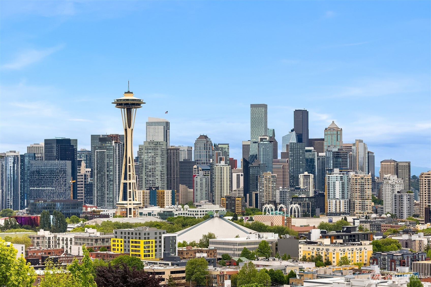 525 West Prospect Street, Unit A Seattle, WA 98119 - Photo 9 of 31 a view of city with tall buildings