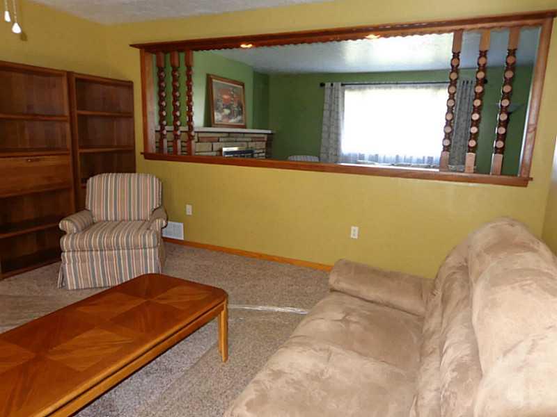 575 Koonce Road Hermitage, PA 16148 - Photo 5 of 21 Dining Room.