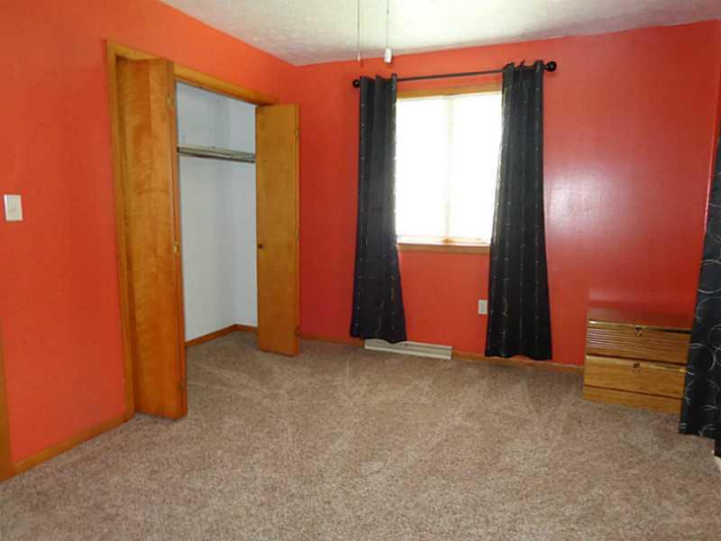 575 Koonce Road Hermitage, PA 16148 - Photo 7 of 21 Bedroom. Additional view of Bedroom #1
