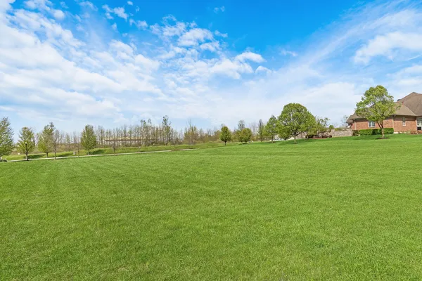$165,000 | 14705 West Concord Court, Wadsworth, IL 60083