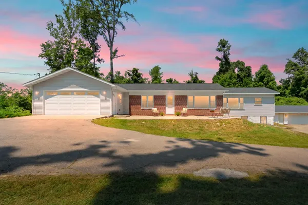 $325,000 | 56776 Red Arrow Highway, Lawrence, MI 49064
