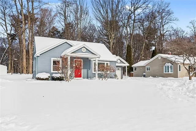 $3,200 | 534 Glenview Court, Webster, NY 14580