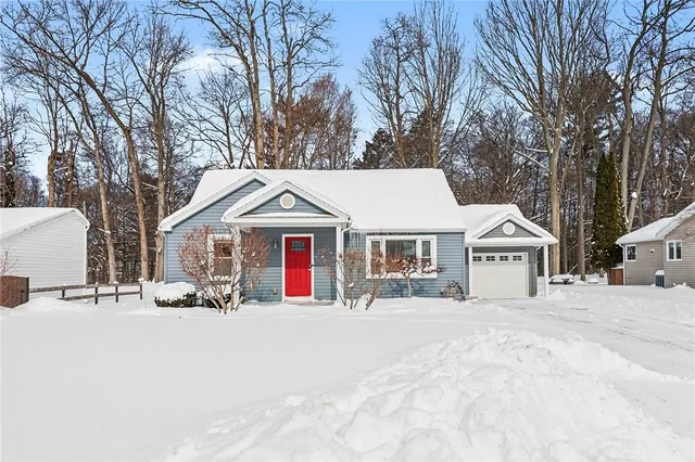 $3,200 | 534 Glenview Court, Webster, NY 14580