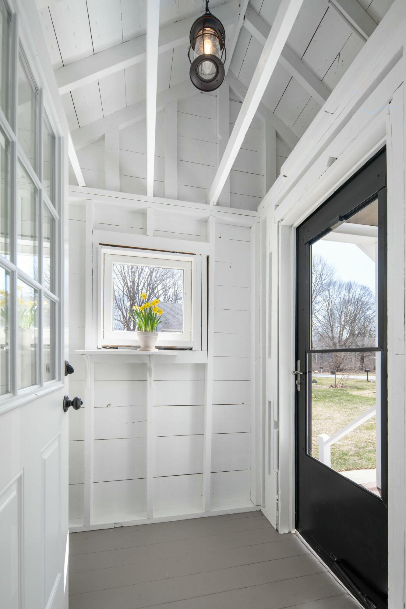 22 Lobster Cove Road York, ME 03909 - Photo 7 of 37 Porch