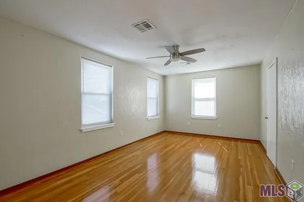 $369,000 | 3939-3941 Bauvais Street, Metairie, LA 70001