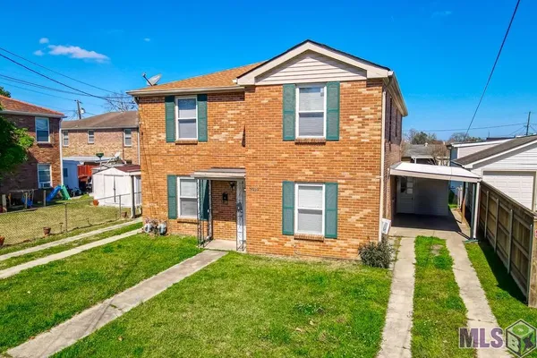 $369,000 | 3939-3941 Bauvais Street, Metairie, LA 70001