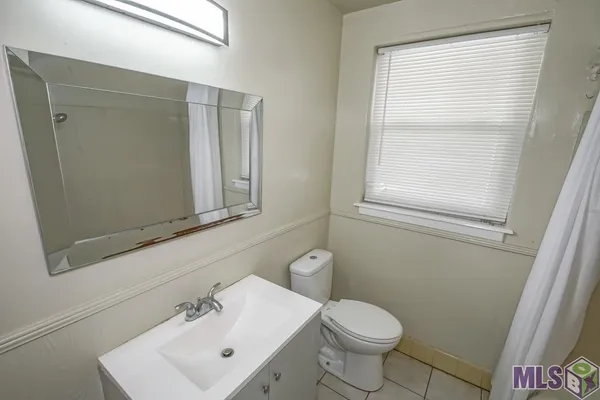 $369,000 | 3939-3941 Bauvais Street, Metairie, LA 70001