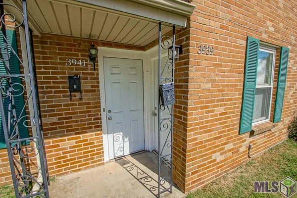 $369,000 | 3939-3941 Bauvais Street, Metairie, LA 70001