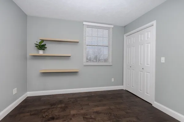 $449,900 | 1510 Cashel Drive, Bloomington, IL 61704