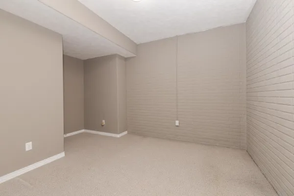 $449,900 | 1510 Cashel Drive, Bloomington, IL 61704