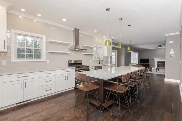 $449,900 | 1510 Cashel Drive, Bloomington, IL 61704