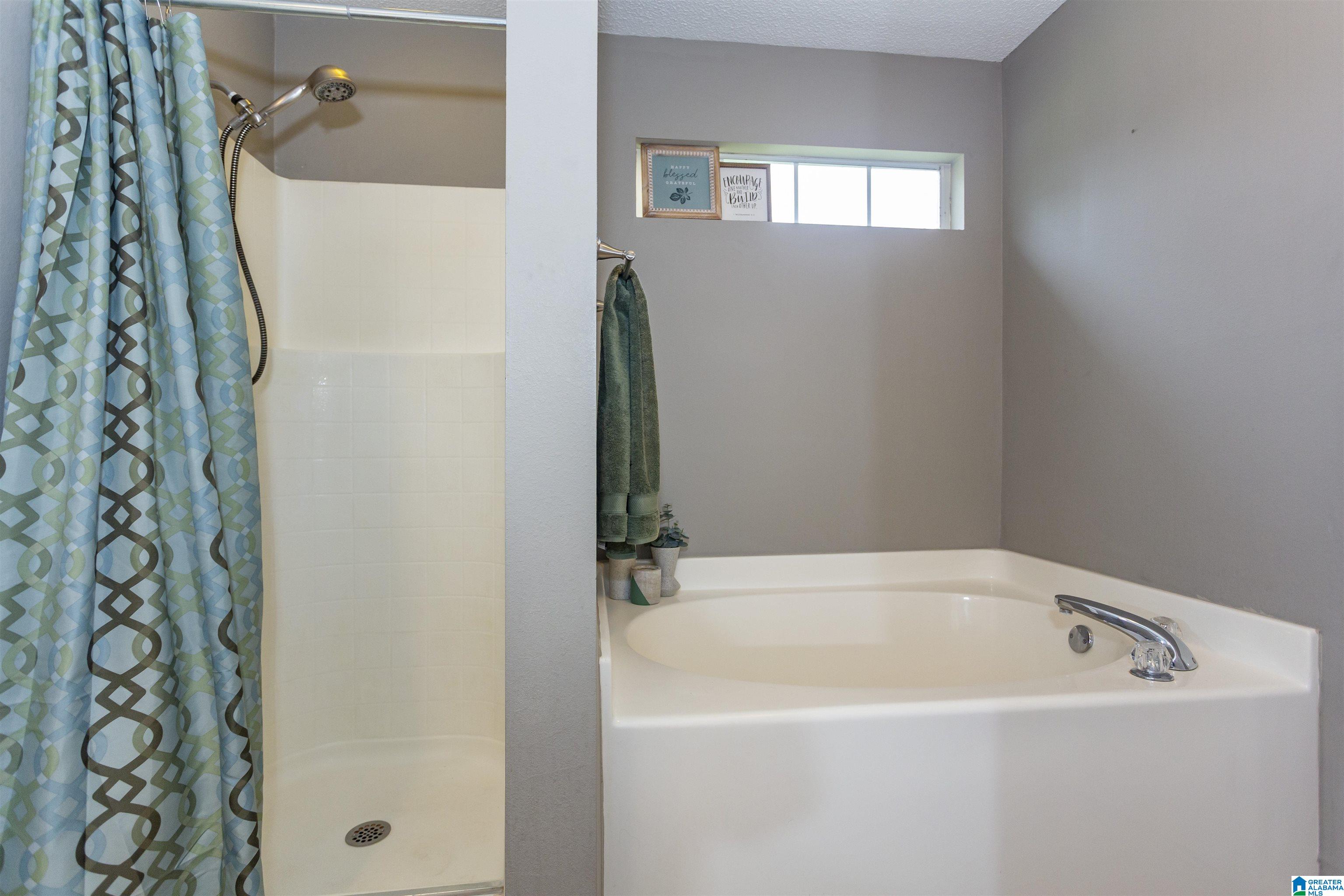 826 Meriweather Drive Calera, AL 35040 - Photo 16 of 23