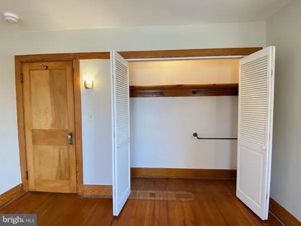 $2,300 | 46 West Main Street, Lebanon, PA 17042