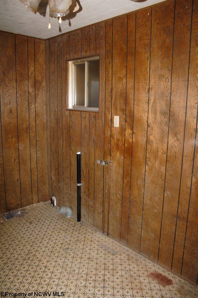 670 Webster Road Webster Springs, WV 26288 - Photo 10 of 18 Gallery Image 10