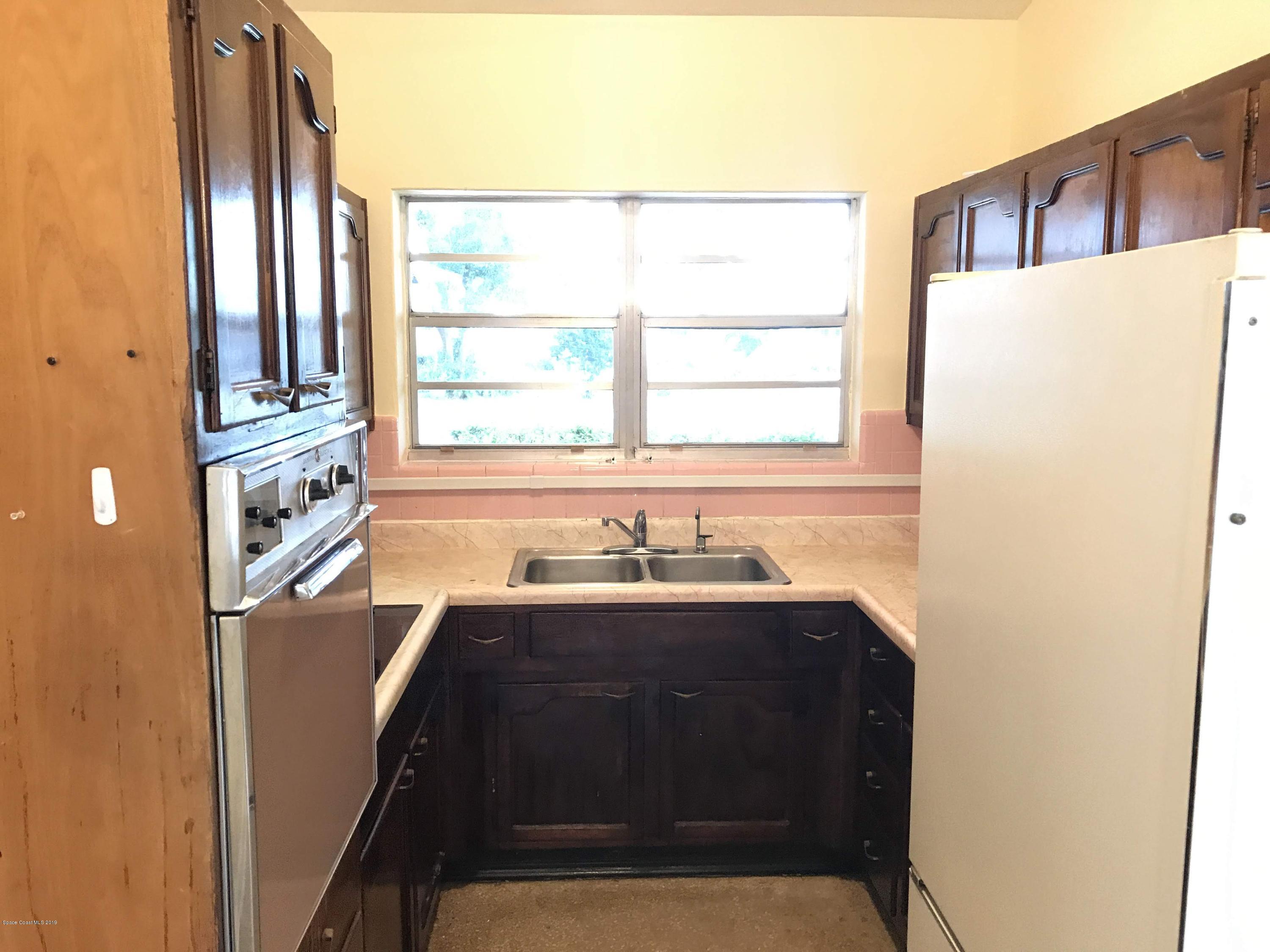 855 Forest Road Titusville, FL 32780 - Photo 4 of 11 Kitchen