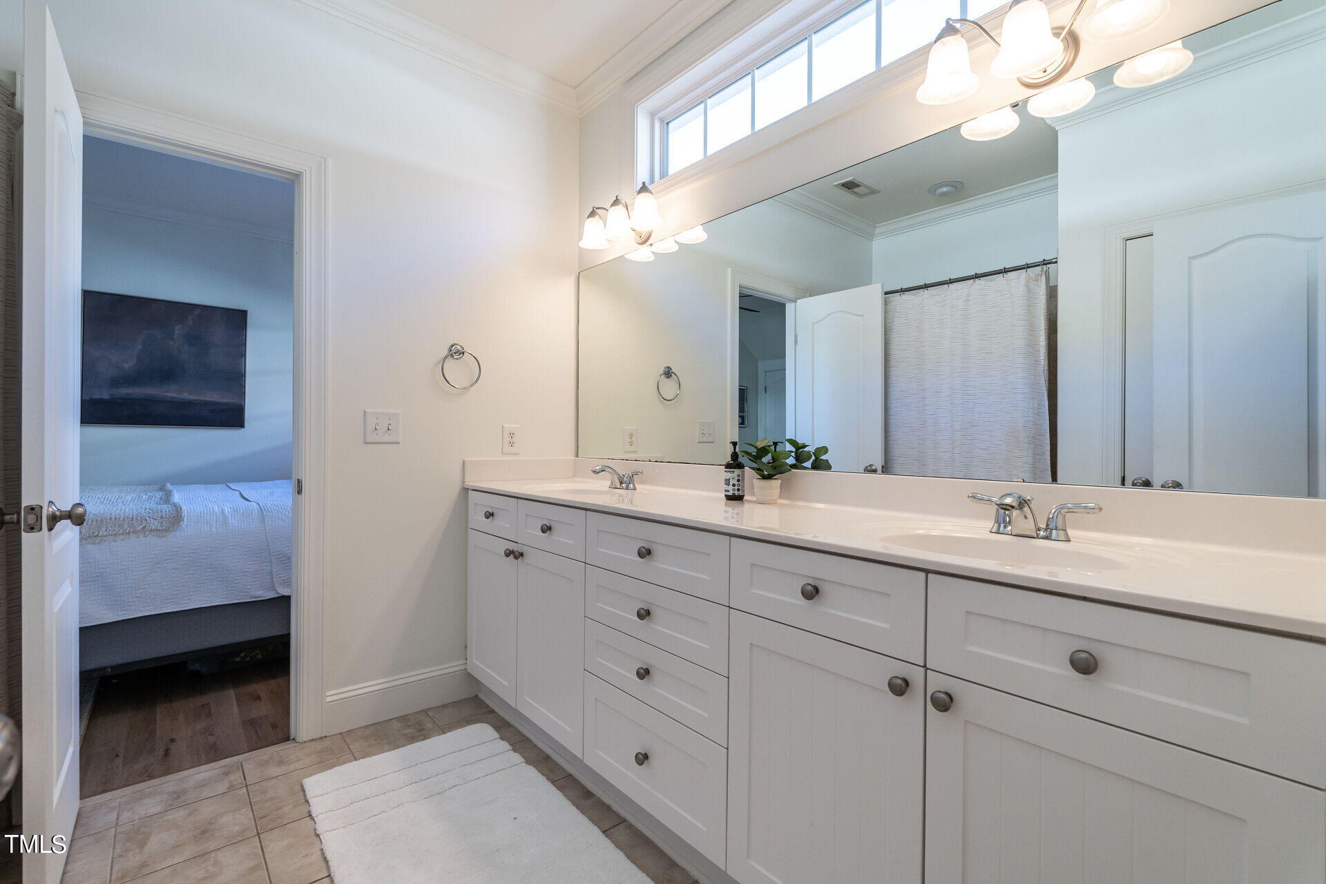 1221 North Blount Street Raleigh, NC 27604 - Photo 22 of 35 024-1920x1080-bathroom