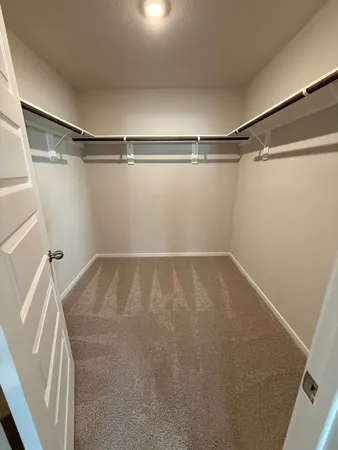 $2,300 | 2027 Summer Night Drive, Houston, TX 77073