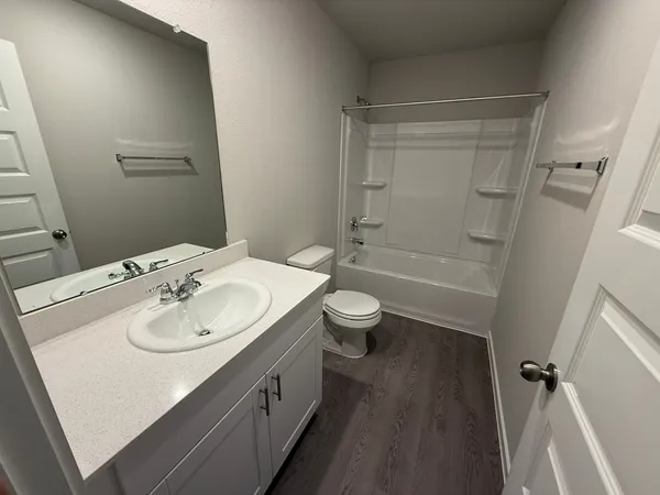 $2,300 | 2027 Summer Night Drive, Houston, TX 77073
