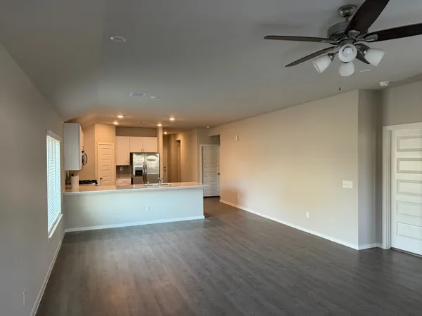 $2,300 | 2027 Summer Night Drive, Houston, TX 77073