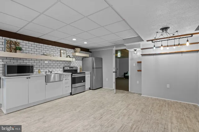 $810,000 | 3446 Chaneyville Road, Owings, MD 20736