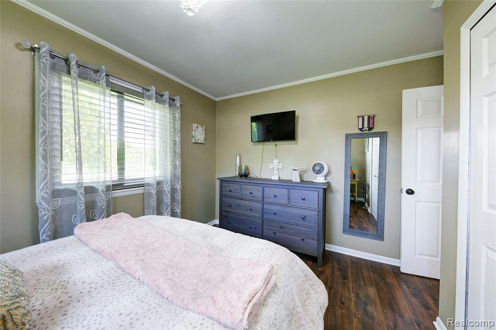 2470 East Highland Road Howell, MI 48843 - Photo 16 of 23