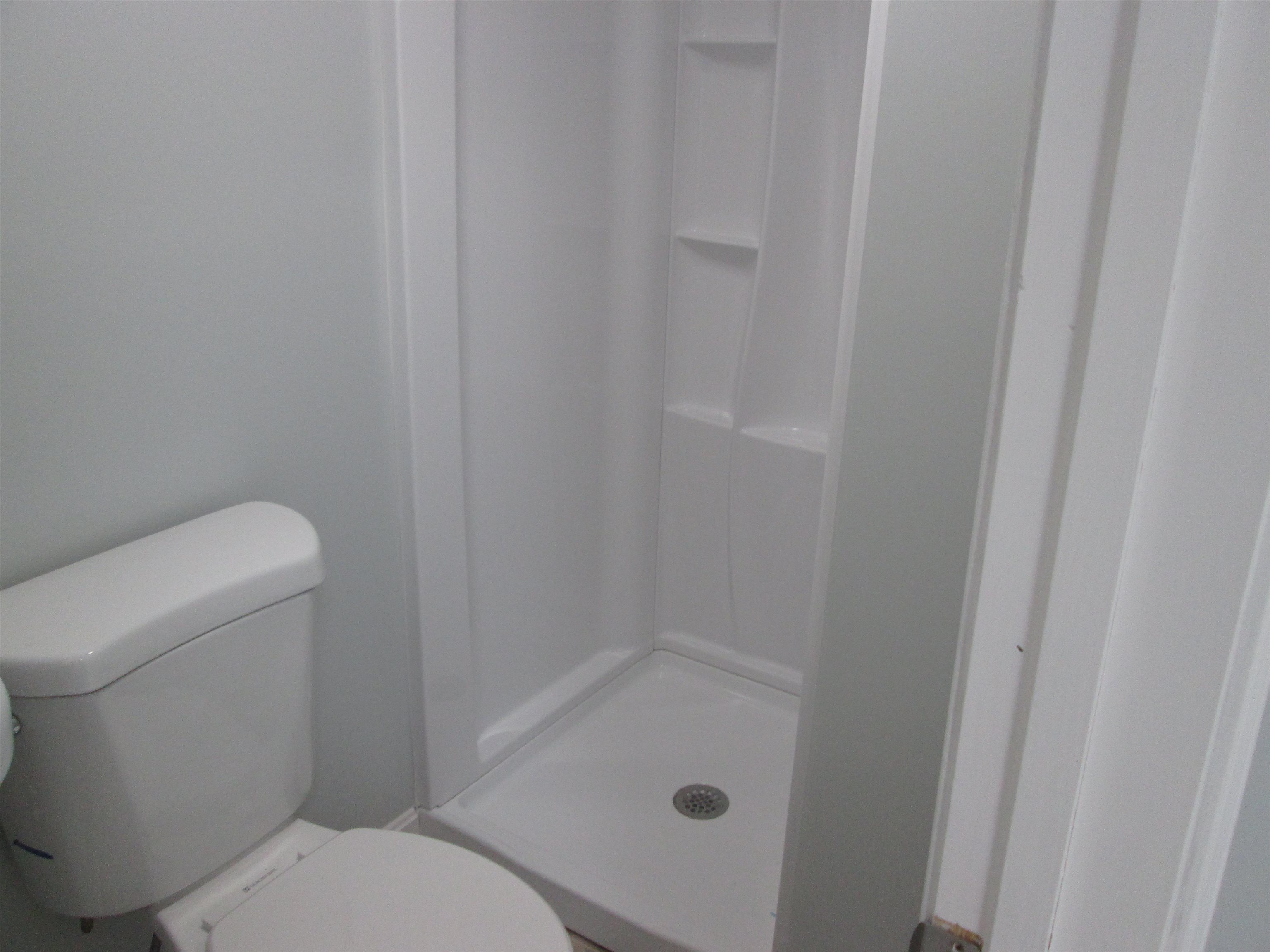 4 Auburn Ave Extension Hampton, NH 03842 - Photo 21 of 40