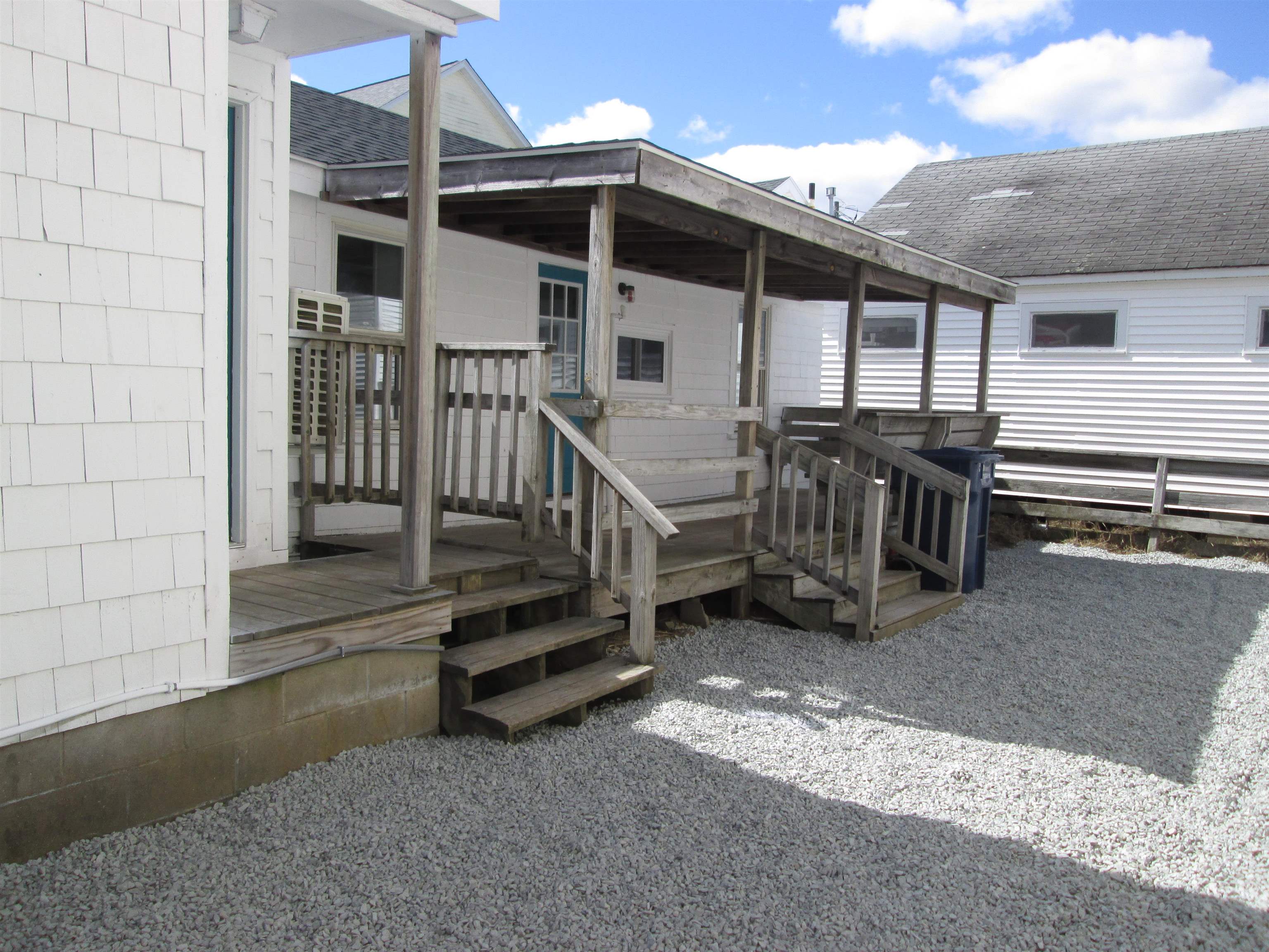 4 Auburn Ave Extension Hampton, NH 03842 - Photo 36 of 40