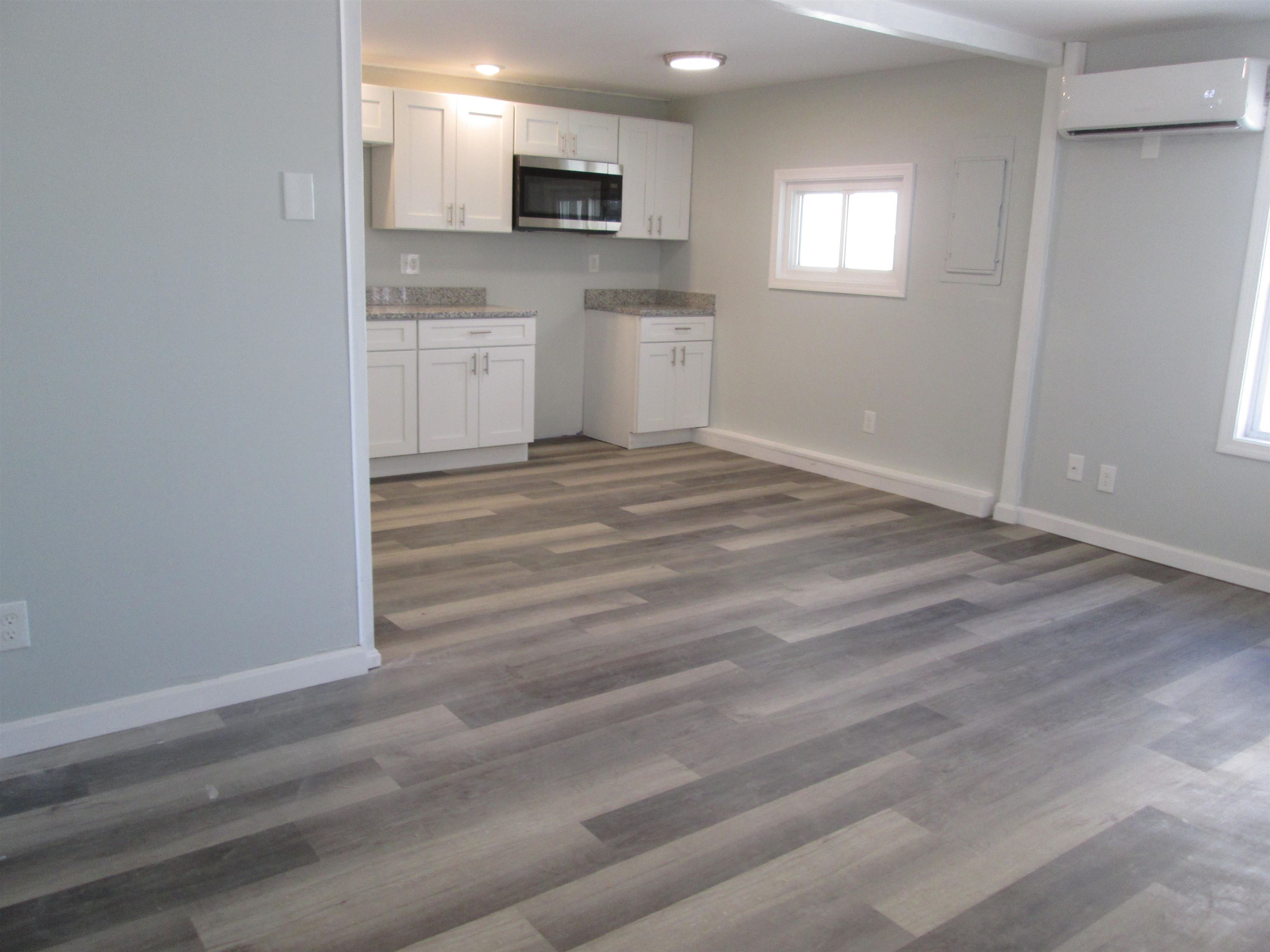 4 Auburn Ave Extension Hampton, NH 03842 - Photo 6 of 40