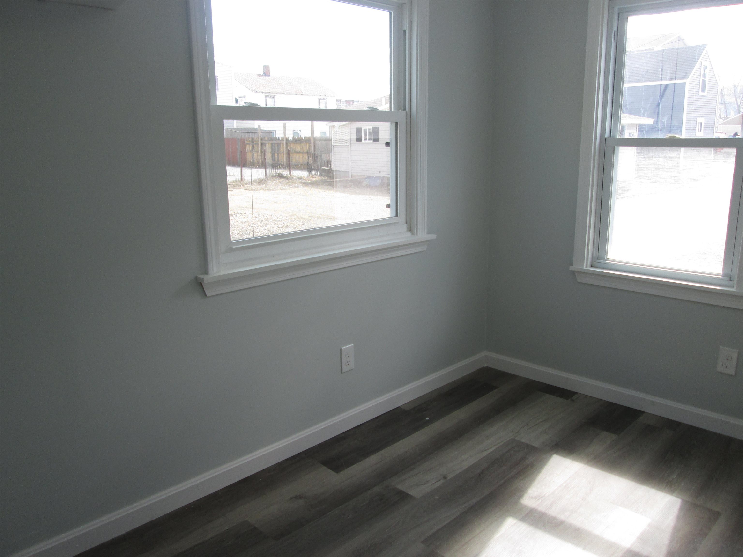 4 Auburn Ave Extension Hampton, NH 03842 - Photo 8 of 40