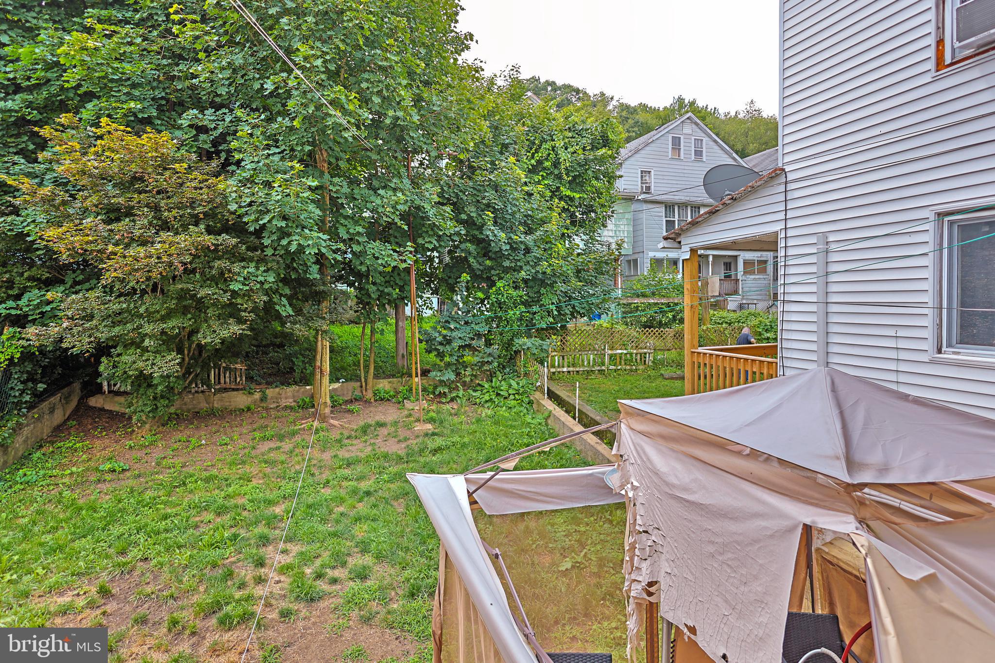 448 East Kline Avenue Lansford, PA 18232 - Photo 4 of 14 Gallery Image 4