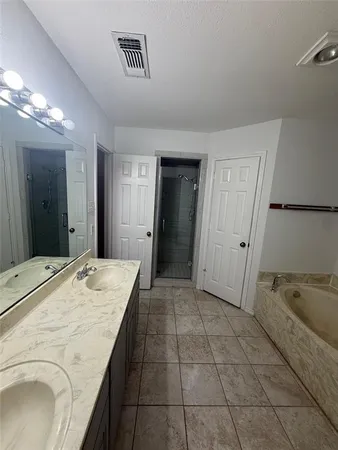 $3,399 | 1009 Village Wood Court, Arlington, TX 76012