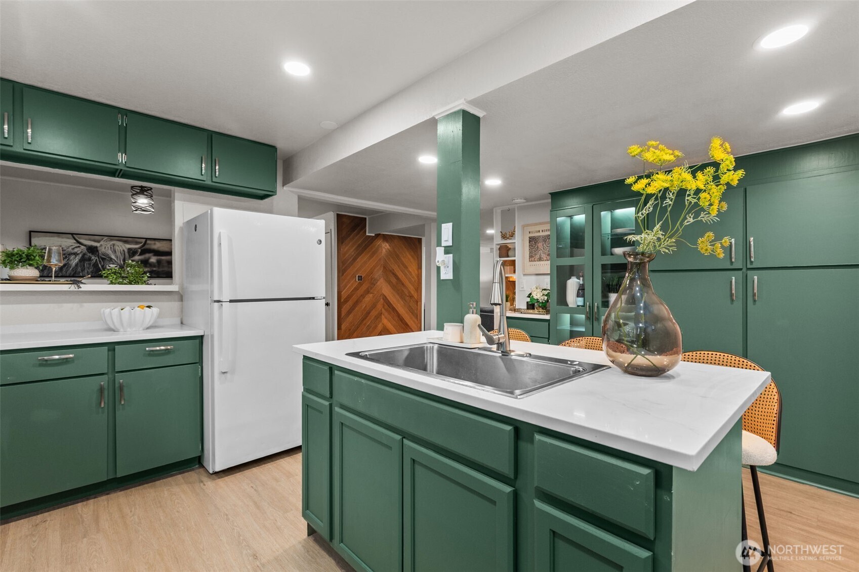 132 Northwest 143rd Street Seattle, WA 98177 - Photo 15 of 38