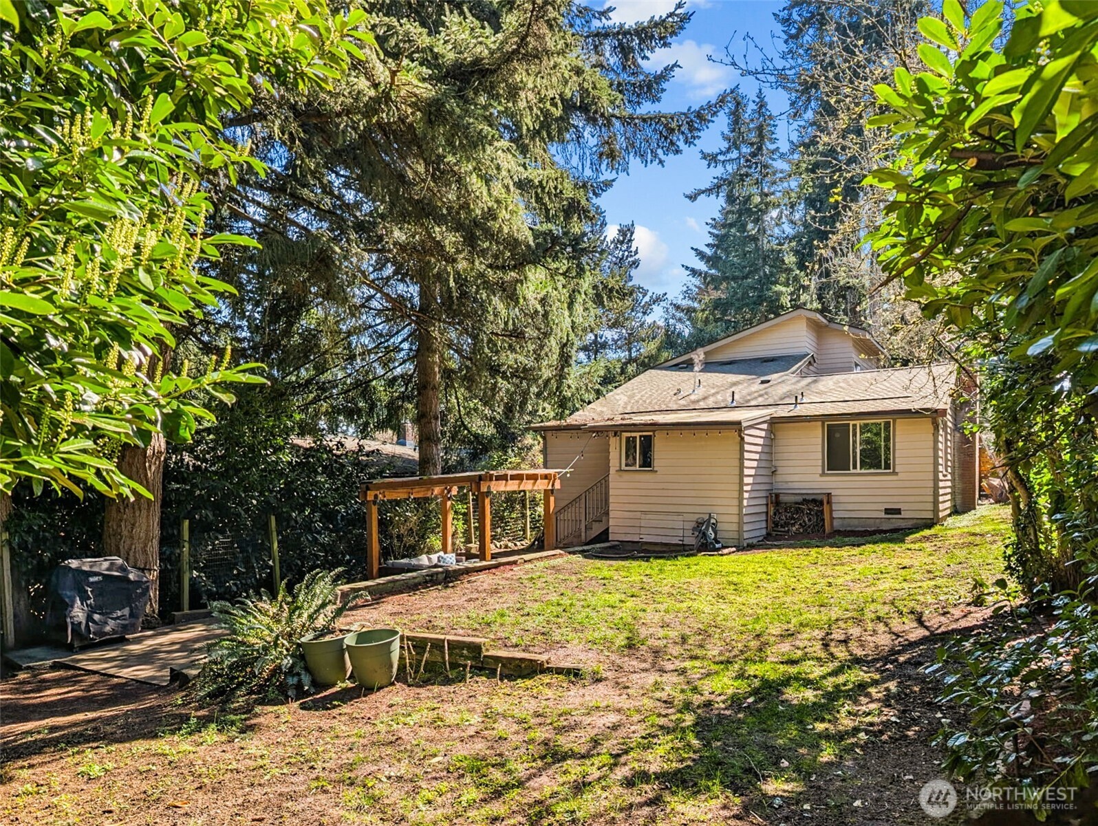 132 Northwest 143rd Street Seattle, WA 98177 - Photo 36 of 38