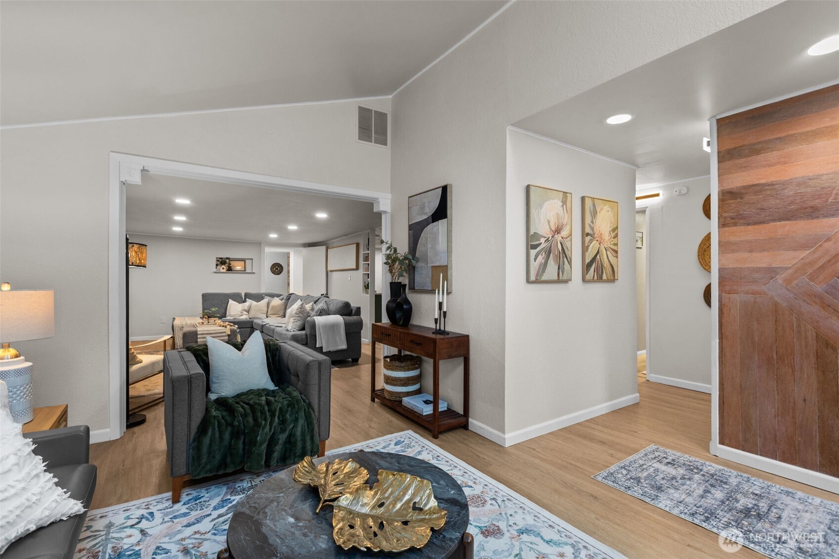 132 Northwest 143rd Street Seattle, WA 98177 - Photo 5 of 38