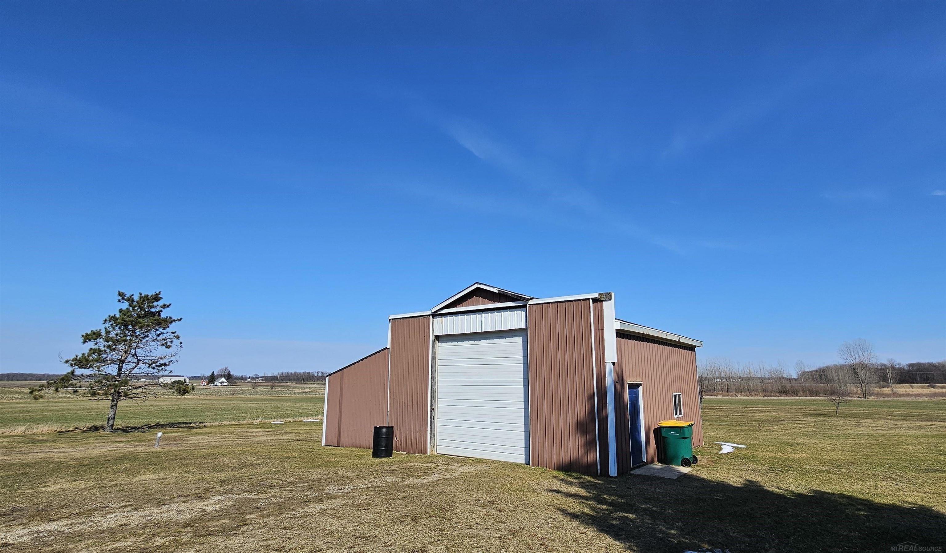 1796 North Van Dyke Road Decker, MI 48426 - Photo 26 of 32