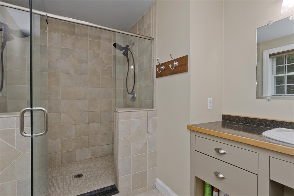279 Bay Road Belchertown, MA 01007 - Photo 17 of 36 Gallery Image 17