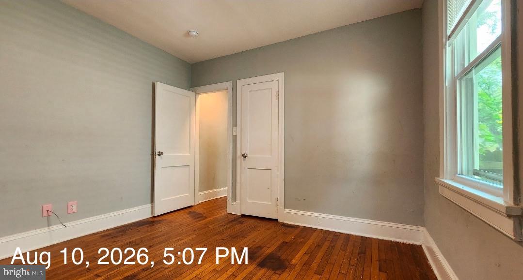 3900 Decatur Street Richmond, VA 23224 - Photo 8 of 19 Bright and airy room with charm.