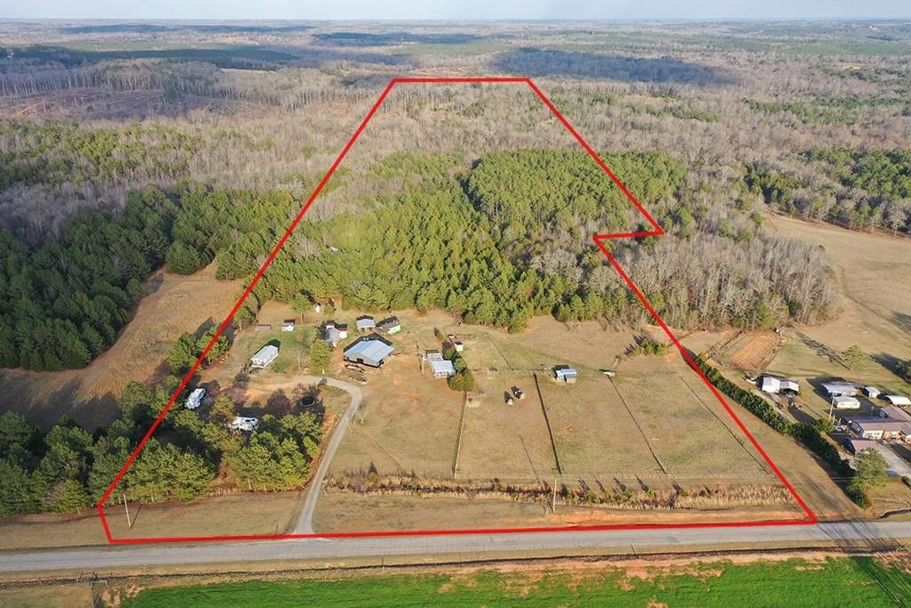 222 County Rd S-1-115 Iva, SC 29655 - Photo 2 of 19 Gallery Image 2