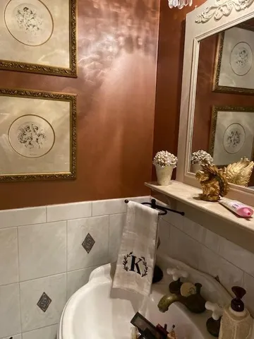 $3,850 | 21 Shields Street, Unit 23, Newport, RI 02840