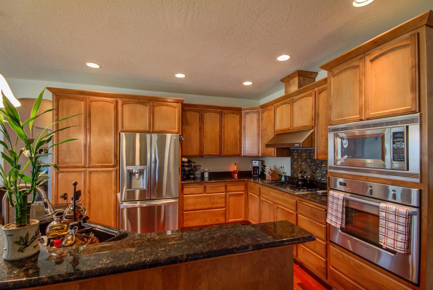 1132 Buck Point Street Central Point, OR 97502 - Photo 9 of 22 Additional Photo
