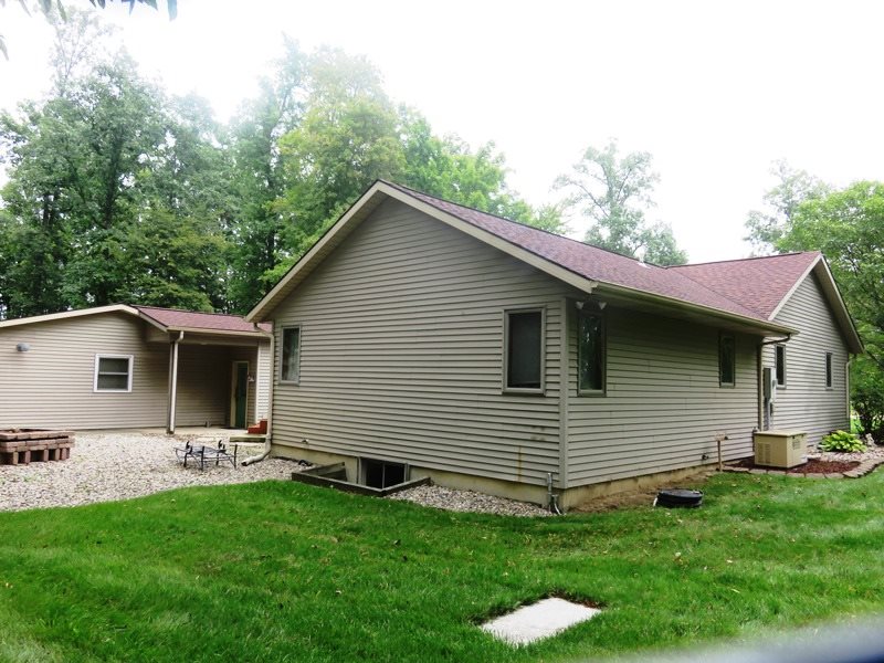 1423 East 400 North Decatur, IN 46733 - Photo 5 of 19