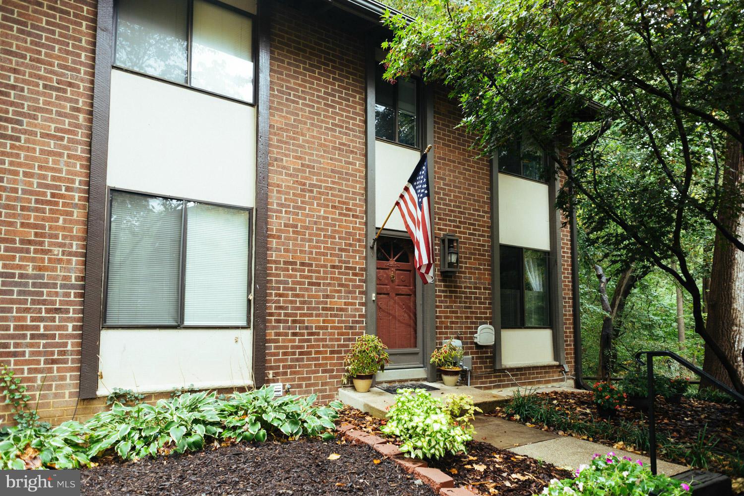 8932 Footed Ridge Columbia, MD 21045 - Photo 1 of 27 Exterior (Front)