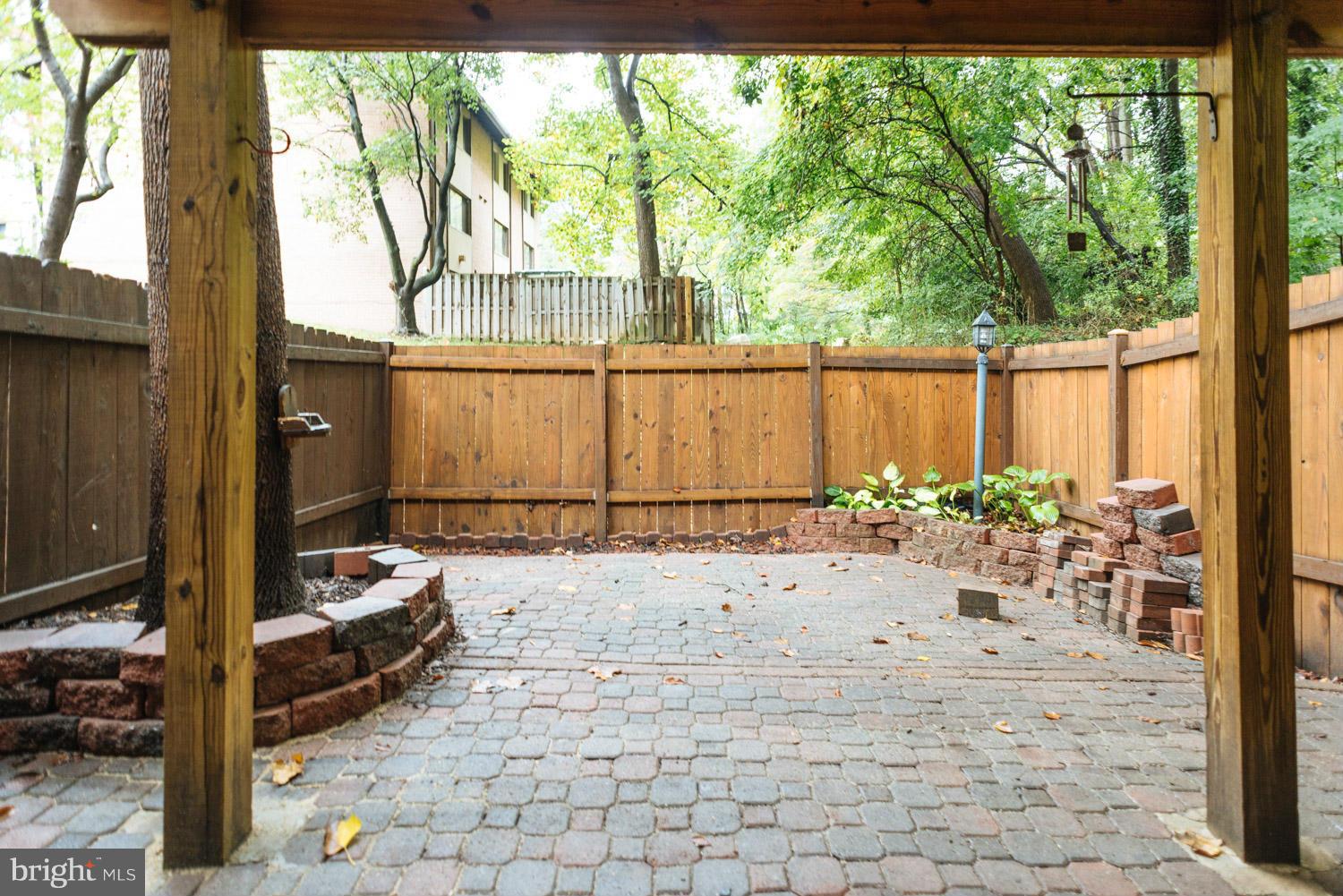 8932 Footed Ridge Columbia, MD 21045 - Photo 23 of 27 Exterior (Rear)