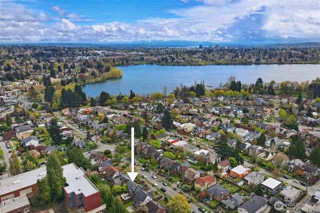 $1,195,000 | 1134 North 78th Street, Seattle, WA 98103