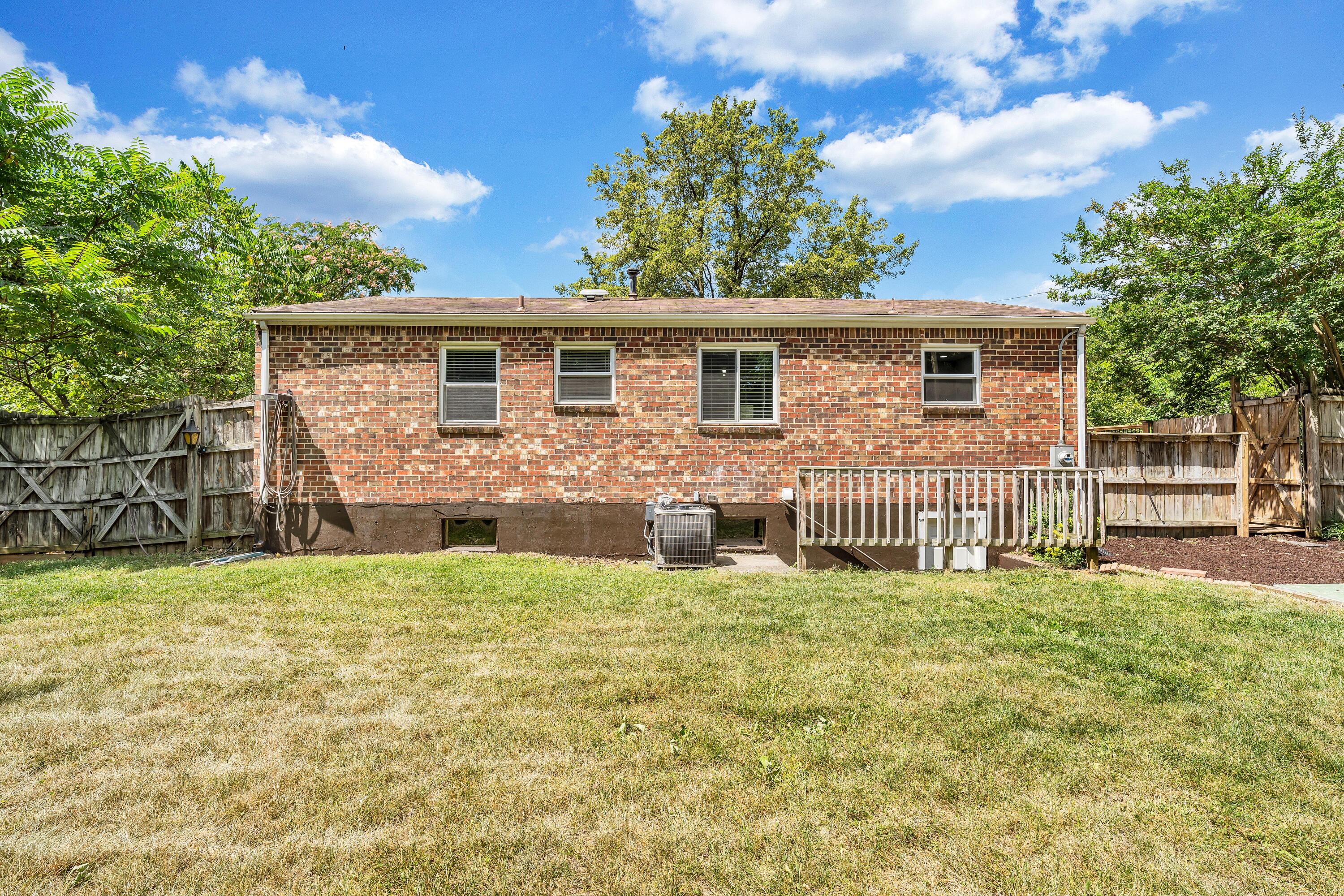 2617 Beaver Brook Road Salem, VA 24153 - Photo 24 of 29 IMG_3903